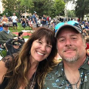 Meet your Posher, Jean